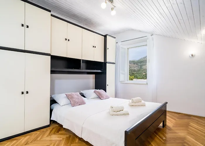 Amazing In With Kitchen Ferienhaus Slano