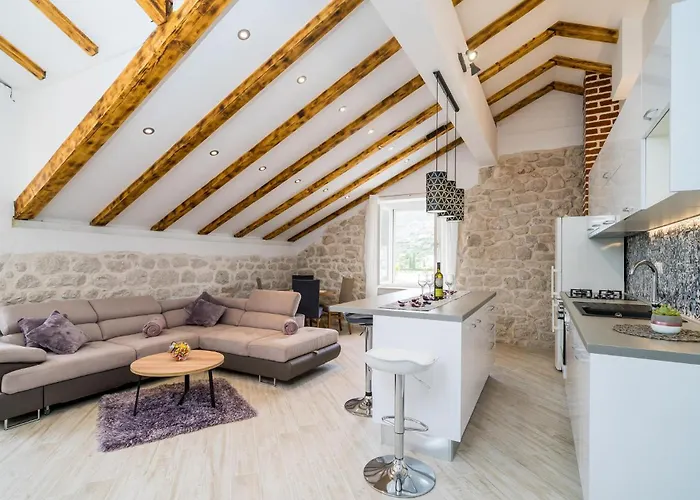 Ferienhaus Amazing In With Kitchen