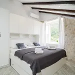 6 Bedroom Gorgeous Home In Slano * Slano