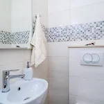 6 Bedroom Gorgeous In Casa vacanze Slano