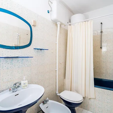 Amazing In With Kitchen Nyaraló Slano